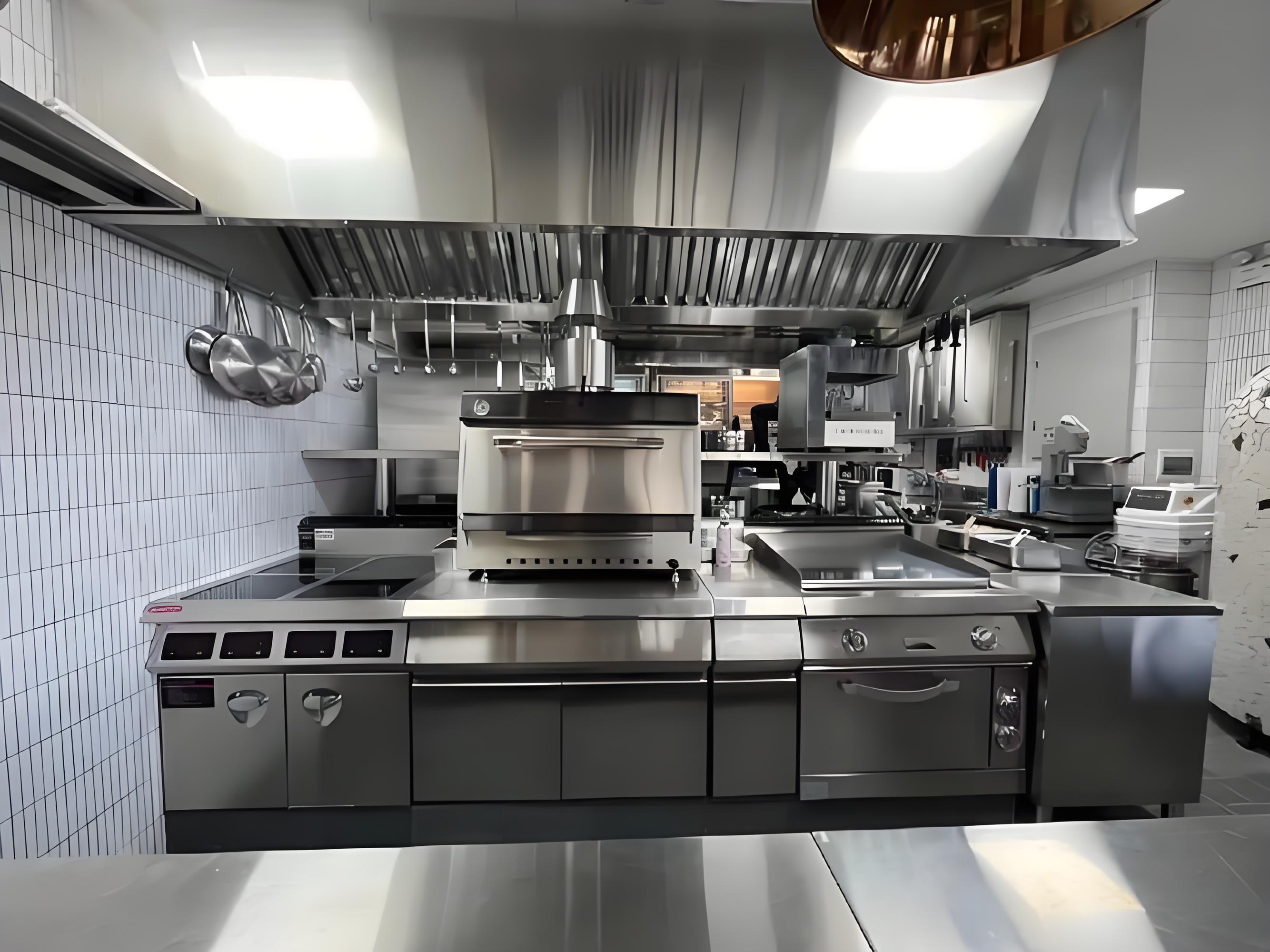 西餐廚房設(shè)備爐具